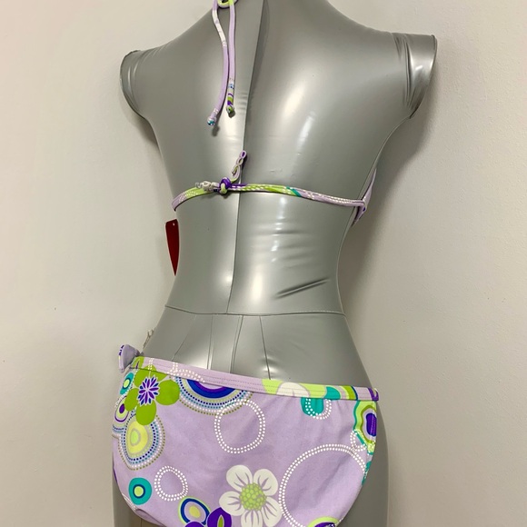 Two piece swimsuit - Picture 2 of 5